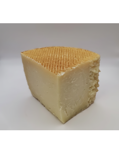 Queso Oveja Viejo Leche Cruda Cuarto Pieza 750 g